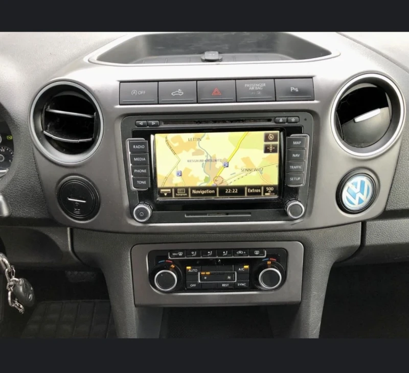 VW Amarok 2.0 TDI, снимка 12 - Автомобили и джипове - 52772888