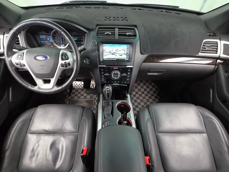 Ford Explorer 3.5 AWD - САМО 30% АВАНС, снимка 7 - Автомобили и джипове - 56368590