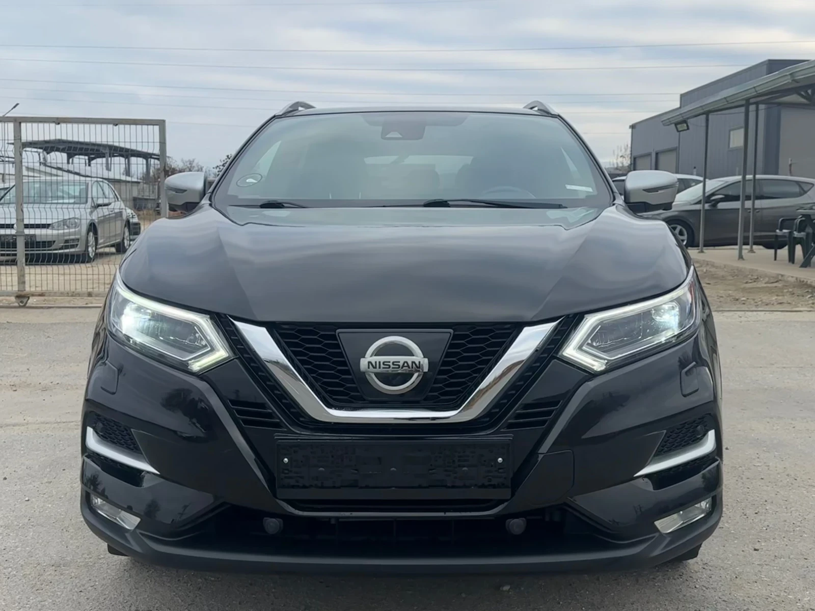 Nissan Qashqai TEKNA+ 1.2TCE EURO 6   - изображение 2