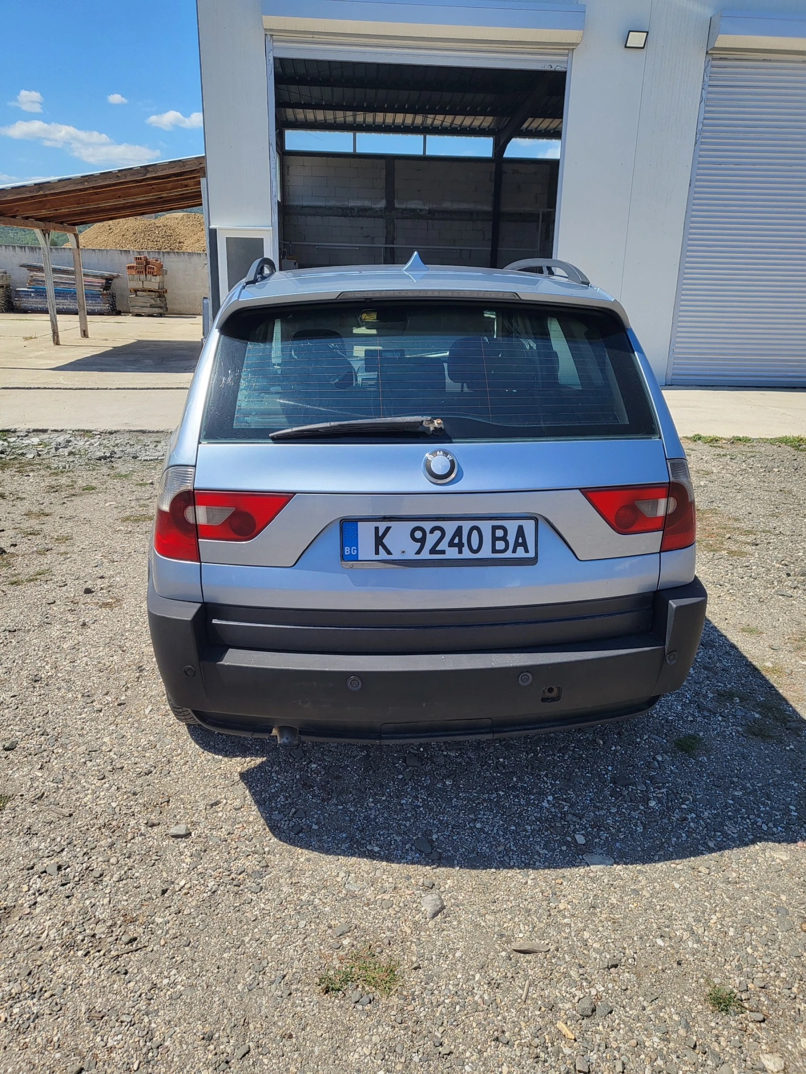 BMW X3 2.0 - изображение 3