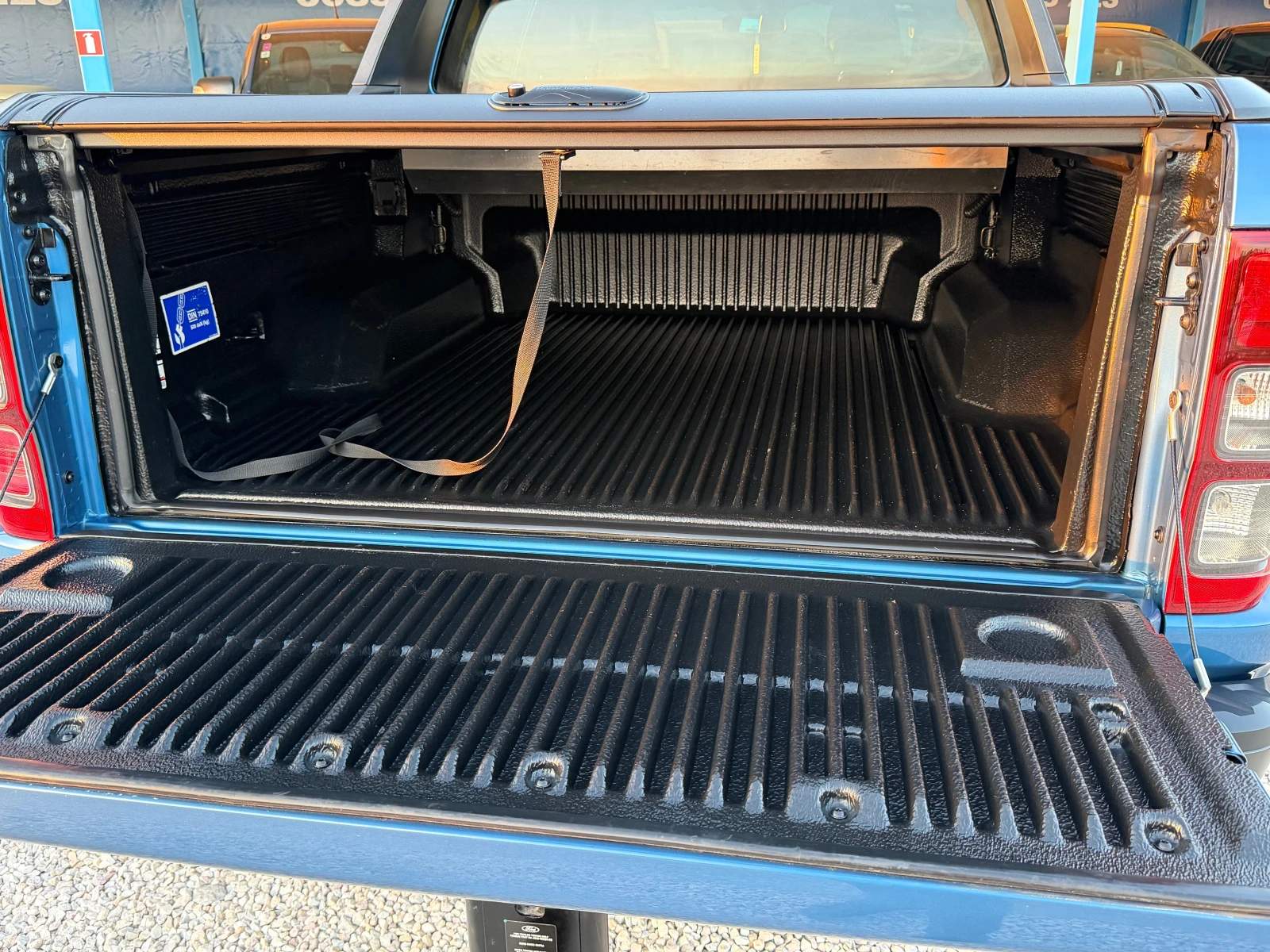 Ford Raptor 2 години Гаранция, снимка 11 - Автомобили и джипове - 51802947