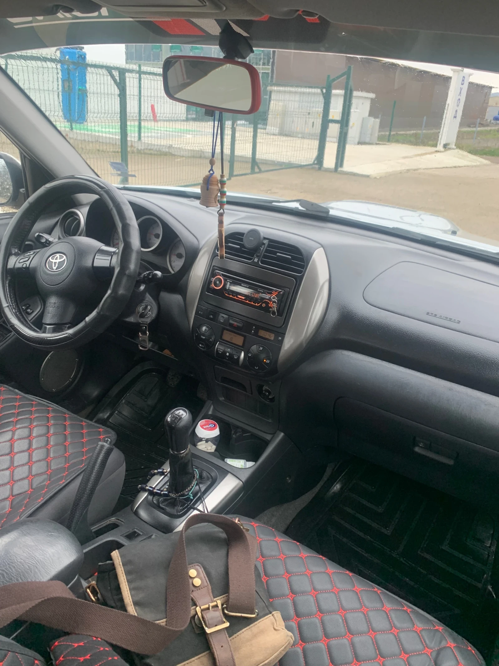 Toyota Rav4 | Mobile.bg � ����������� 4