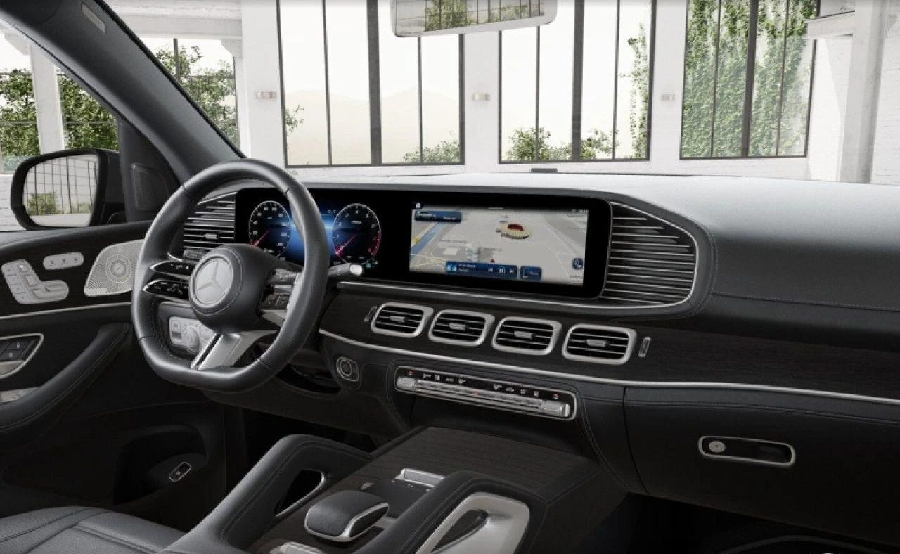 Mercedes-Benz GLS580 4-MATIC AMG-LINE BURMESTER PANORAMA TV  - изображение 6
