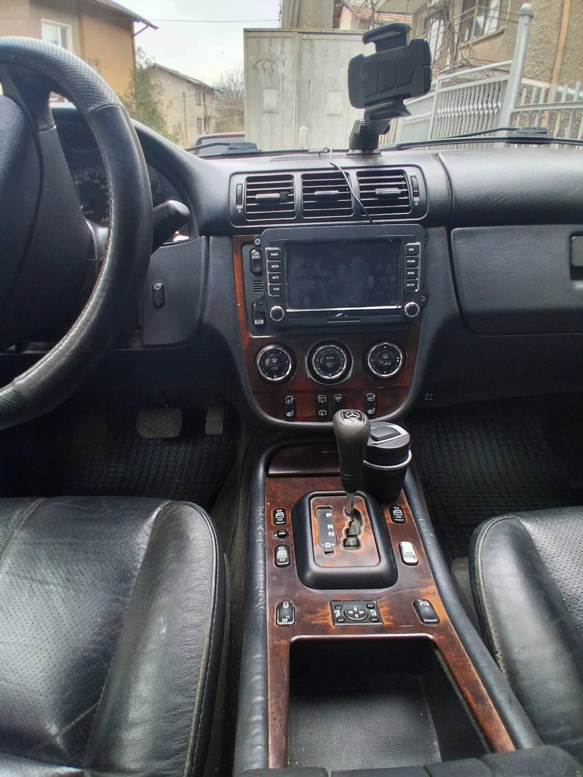 Mercedes-Benz ML 270, снимка 4 - Автомобили и джипове - 54220946