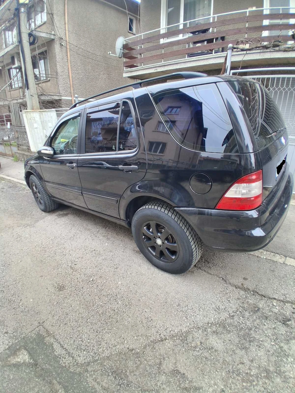 Mercedes-Benz ML 270, снимка 2 - Автомобили и джипове - 54220946