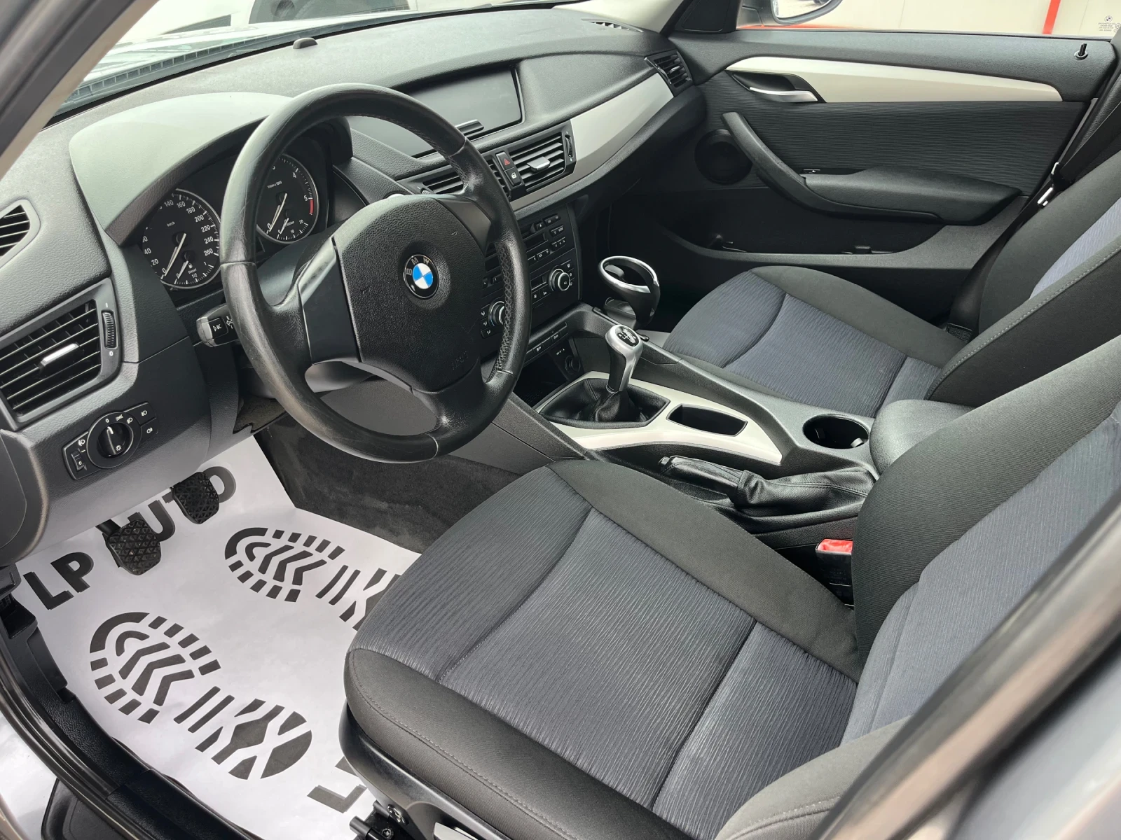 BMW X1 2.0d* СЕРВИЗНА ИСТОРИЯ* , снимка 7 - Автомобили и джипове - 53986412