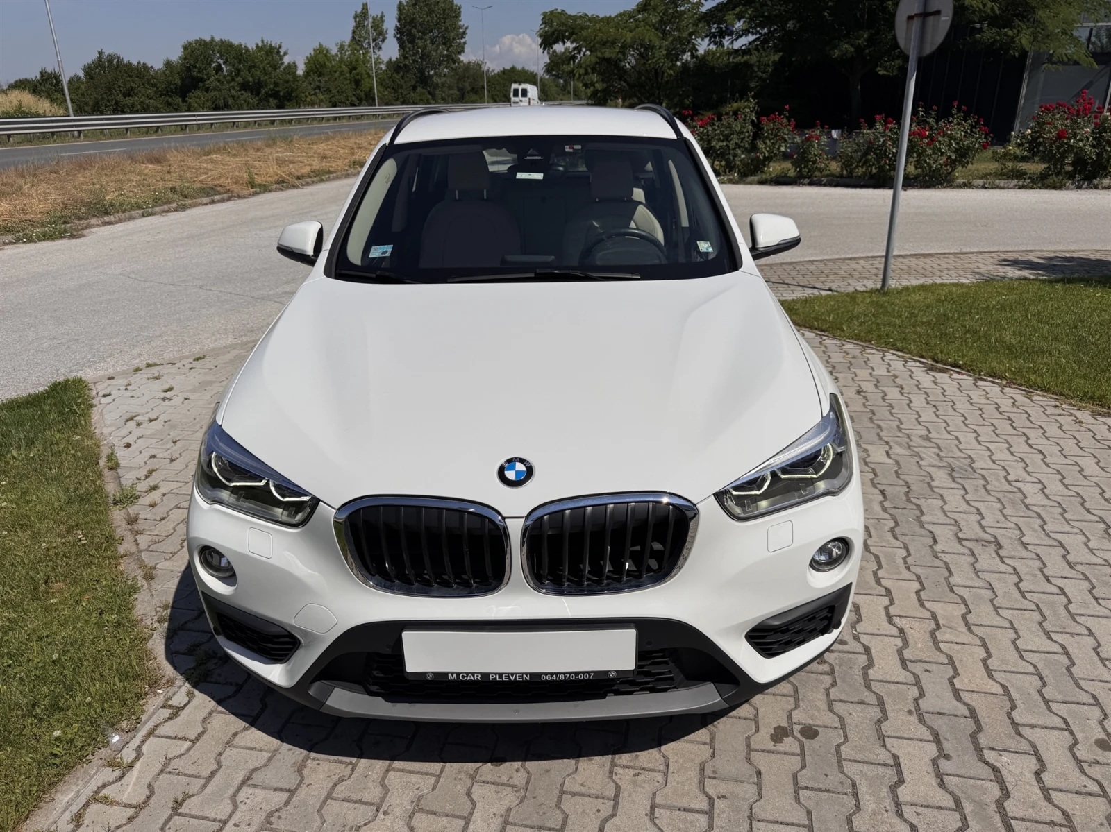 BMW X1 xDrive18d, снимка 8 - Автомобили и джипове - 54868991
