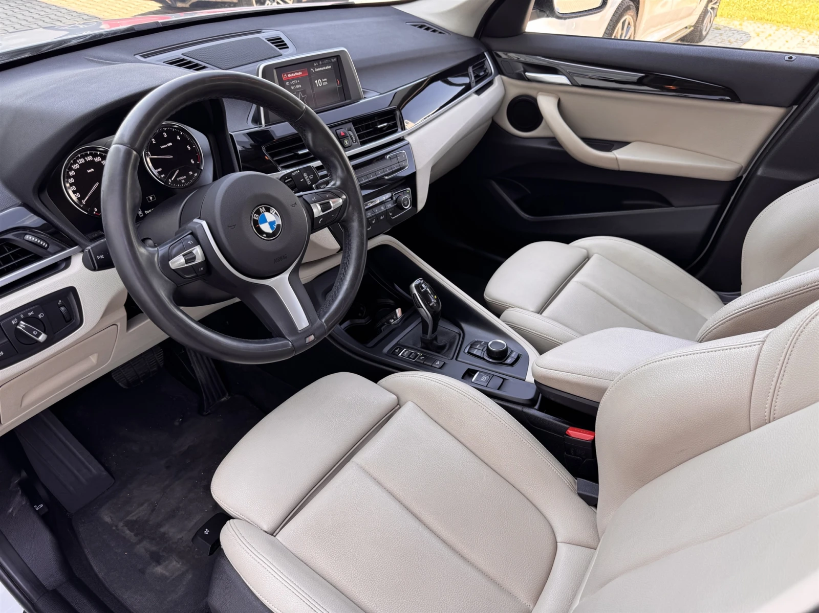 BMW X1 xDrive18d, снимка 6 - Автомобили и джипове - 54868991