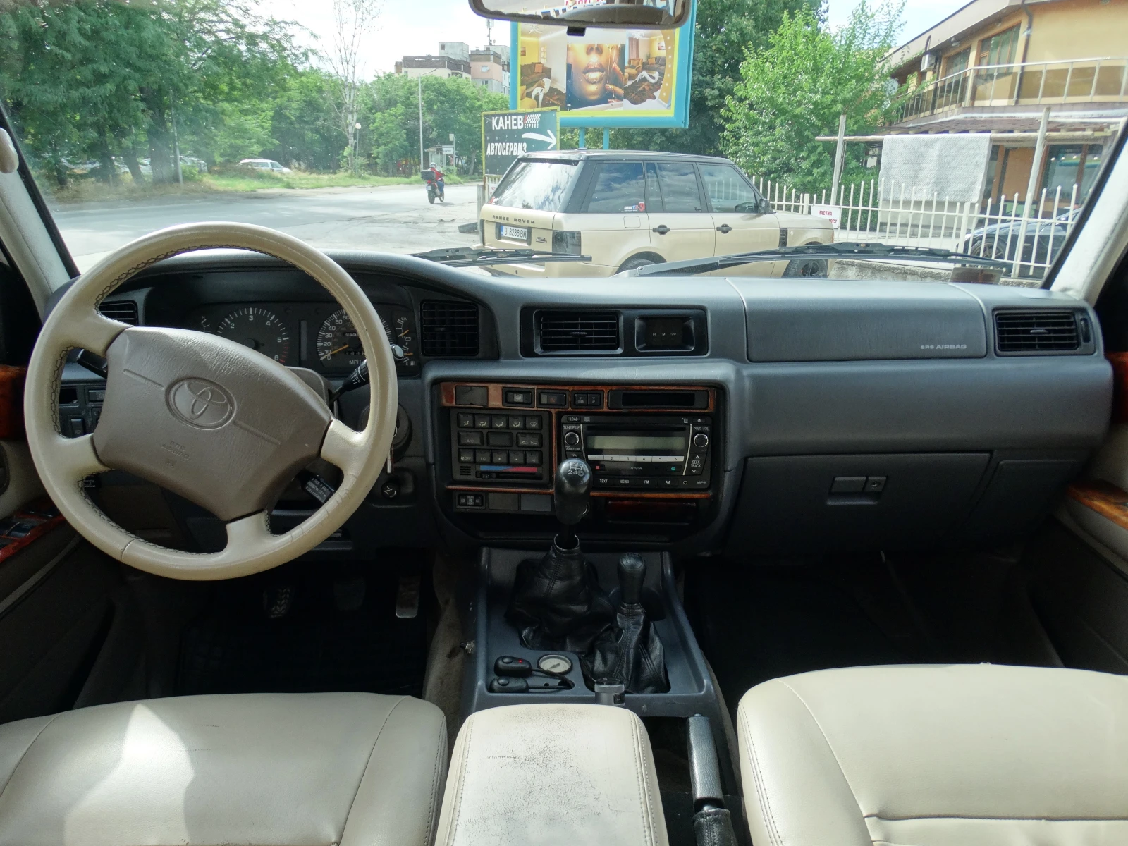 Toyota Land cruiser J80, снимка 15 - Автомобили и джипове - 54925595