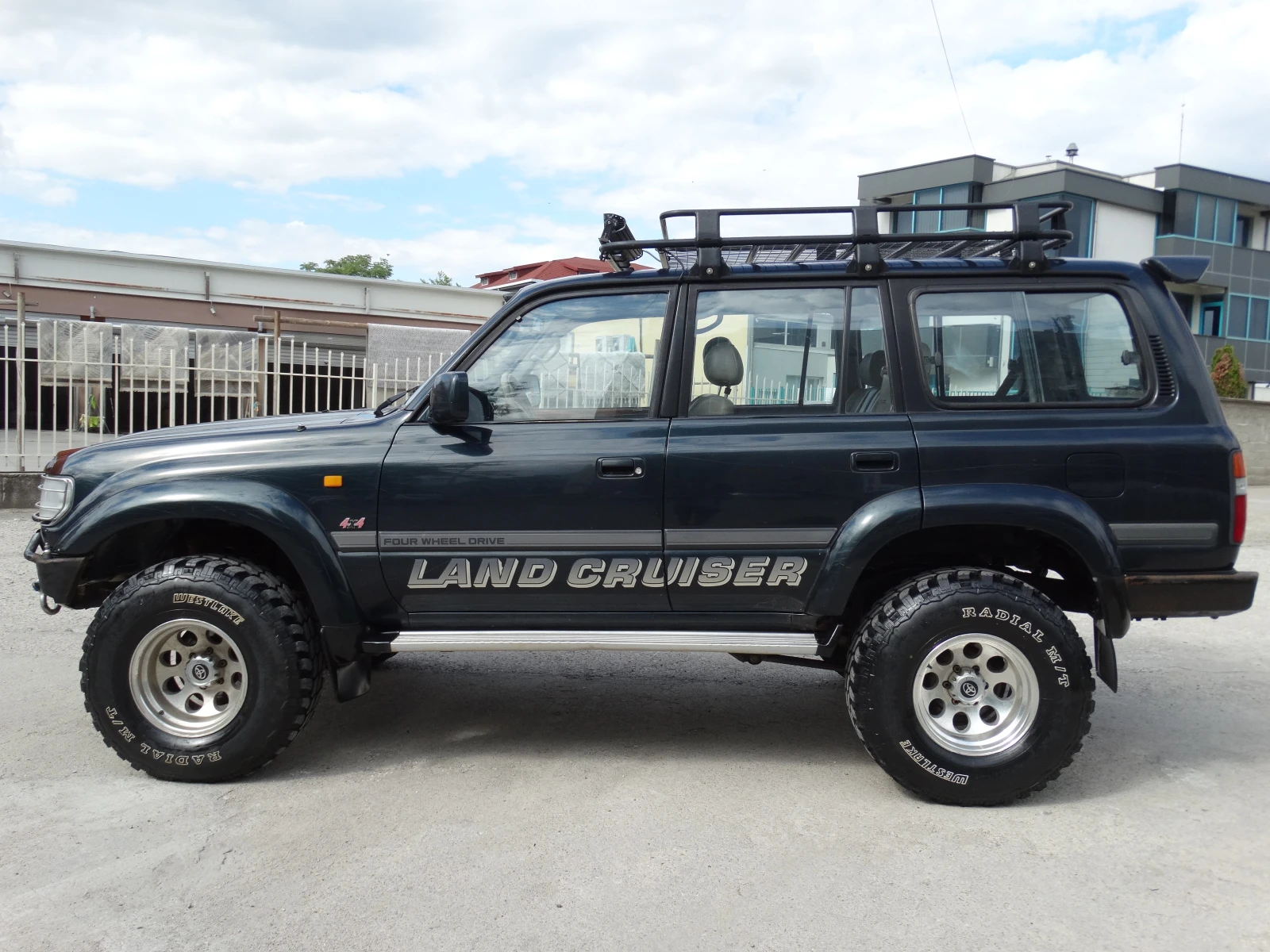 Toyota Land cruiser J80, снимка 2 - Автомобили и джипове - 54925595