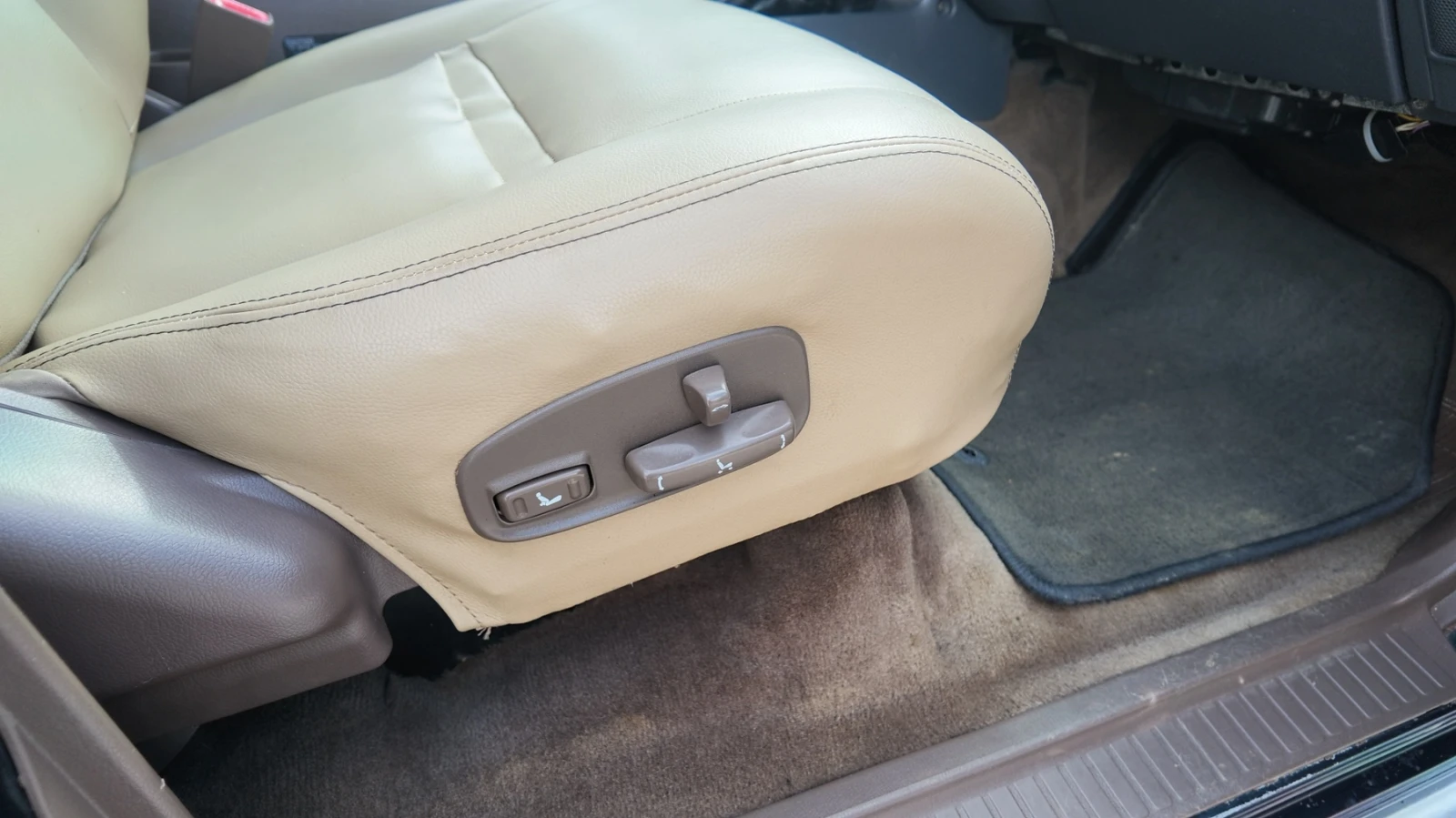 Toyota Land cruiser J80, снимка 9 - Автомобили и джипове - 54925595