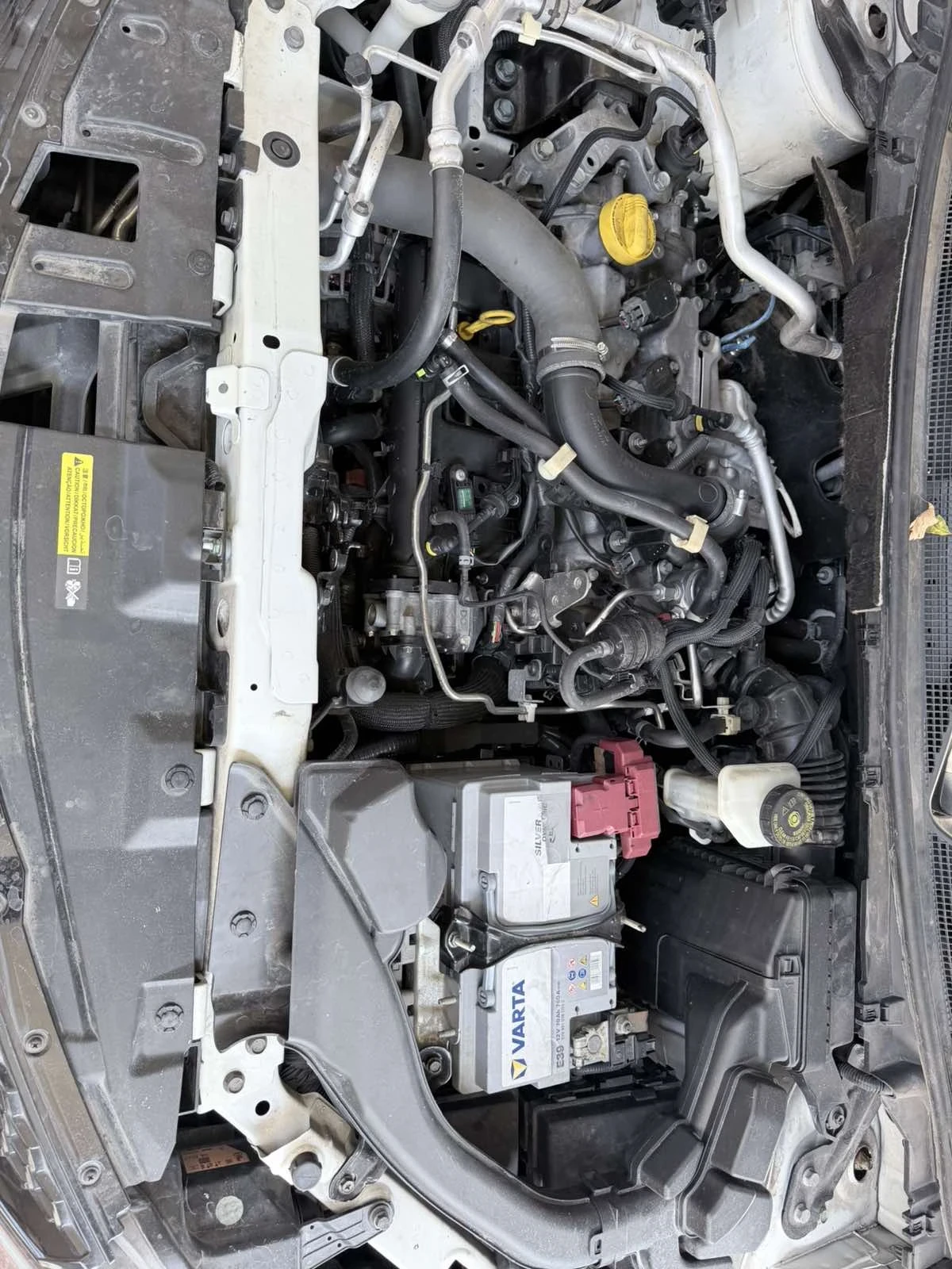 Nissan Qashqai 1.2, снимка 12 - Автомобили и джипове - 55559941