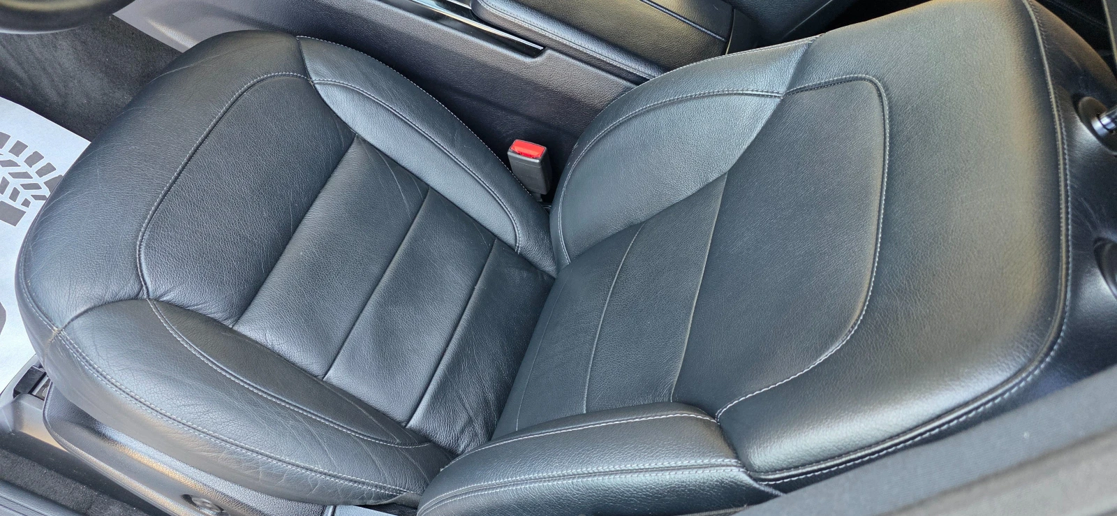 Mercedes-Benz GLE 350 * 4 MATIC* * AIR MATIC* * KEYLESS* * ШВЕЙЦАРИЯ, снимка 7 - Автомобили и джипове - 55619051