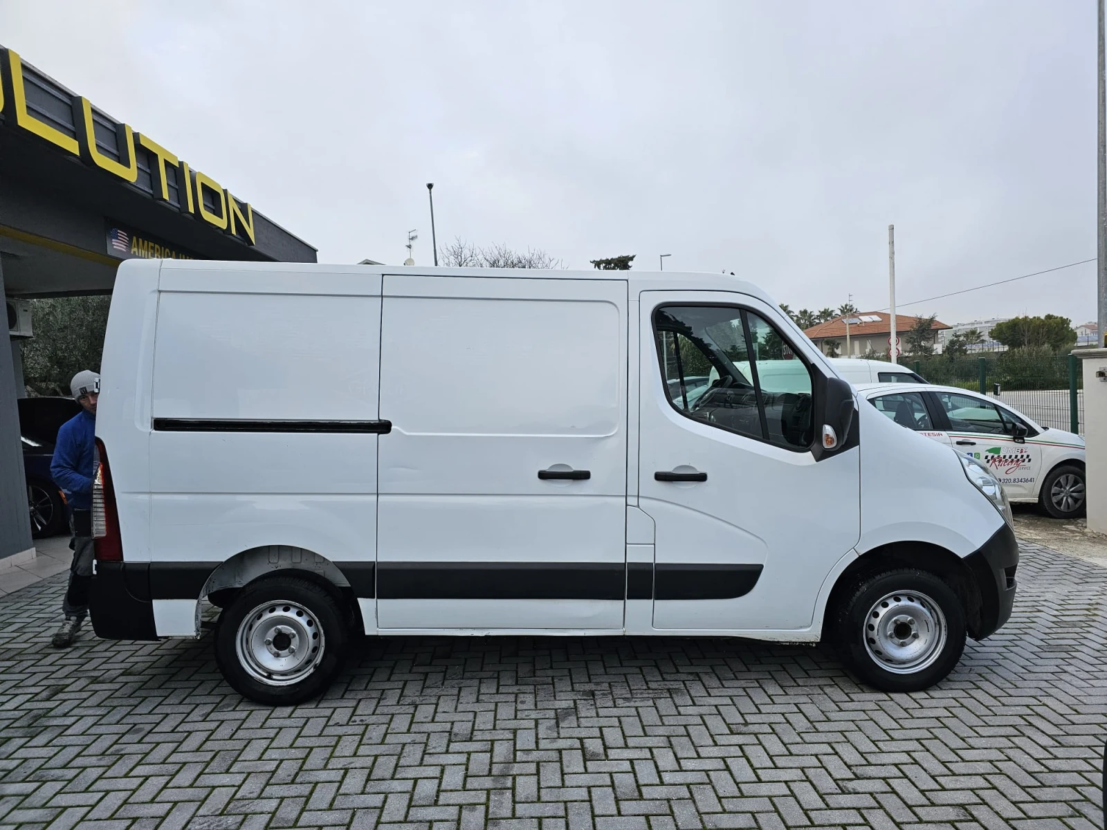 Renault Master 2.3 дизел  110 коня - изображение 5