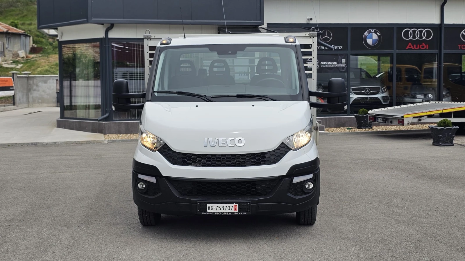 Iveco Daily 35C17 3.0D 6S CH-471х232см-СОБСТВЕН ХОД-НАВИ-КЛИМА - изображение 2
