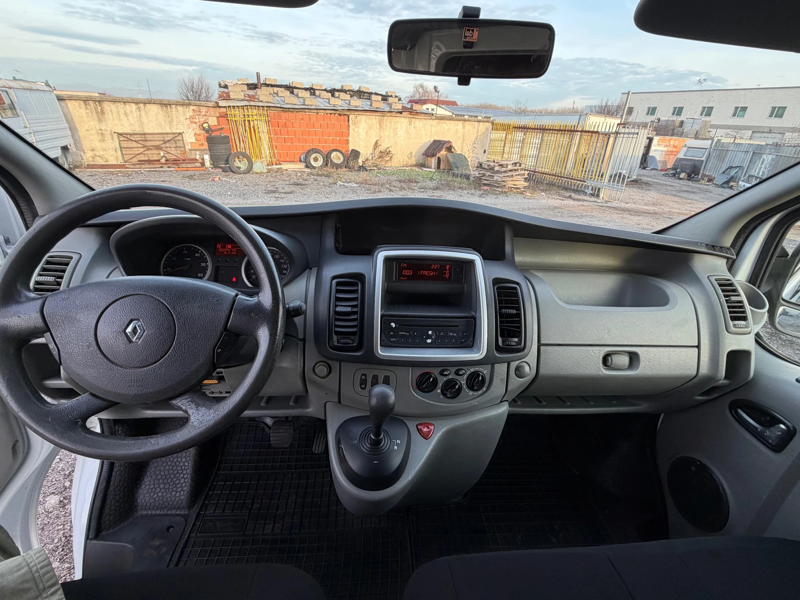 Renault Trafic 2.0DCI ������� | Mobile.bg � ����������� 13