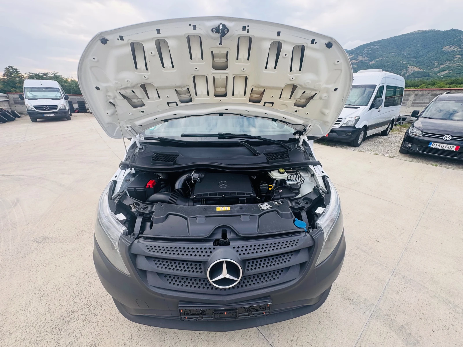 Mercedes-Benz Vito 116 Немски!Kerstner!Чисто нов!МАХИ!ТОП!ТОП!ТОП!-29, снимка 8 - Бусове и автобуси - 55136674