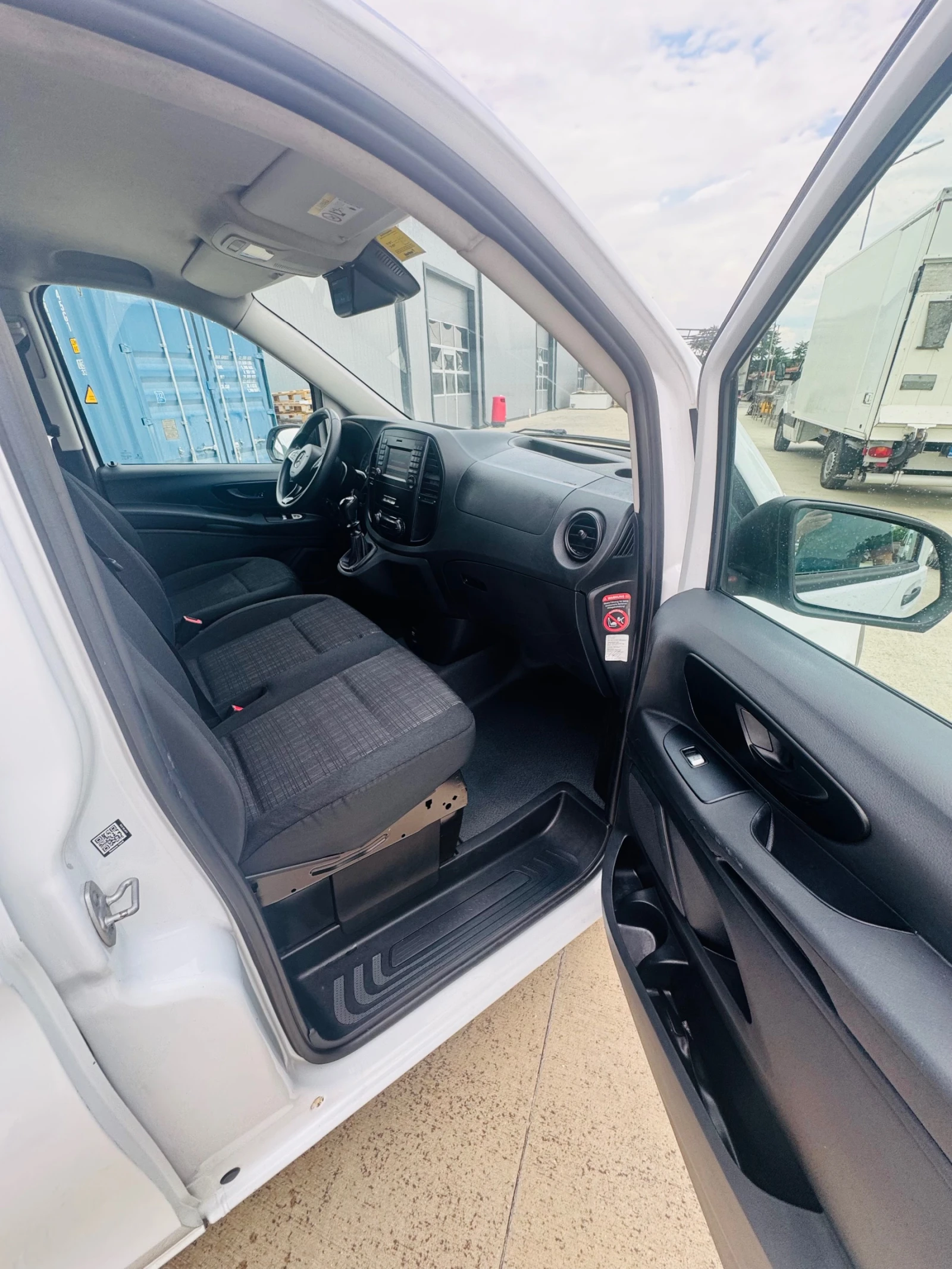 Mercedes-Benz Vito 116 Немски!Kerstner!Чисто нов!МАХИ!ТОП!ТОП!ТОП!-29, снимка 7 - Бусове и автобуси - 55136674