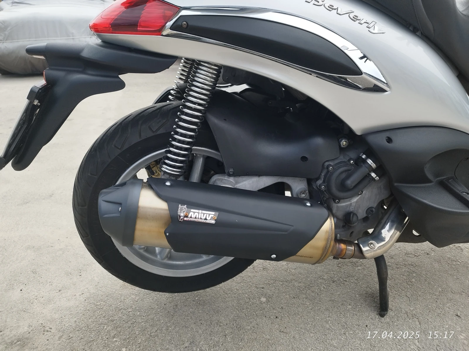 Piaggio Beverly Скутер - изображение 4