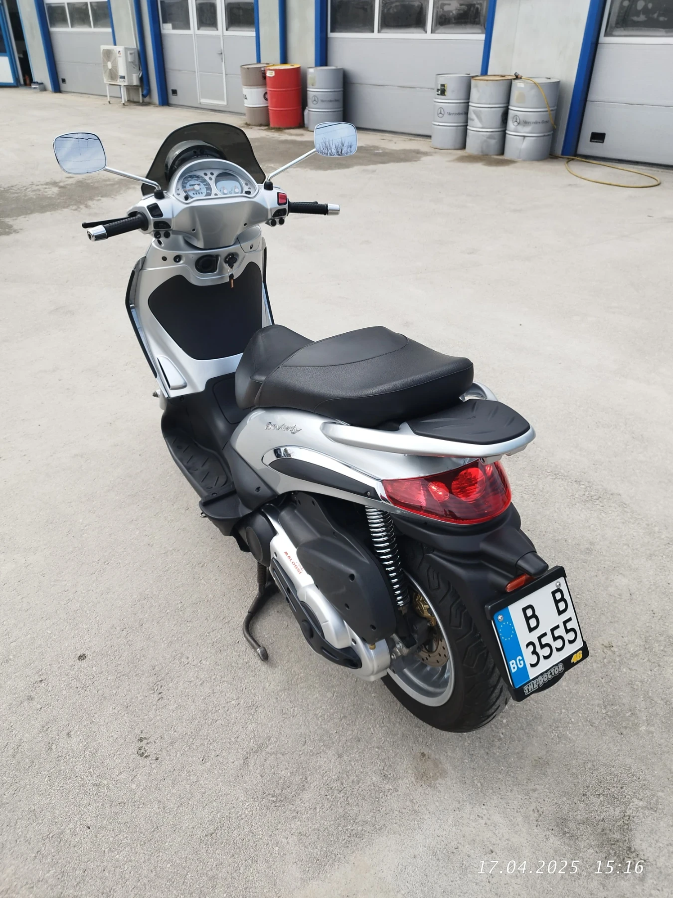 Piaggio Beverly Скутер - изображение 7
