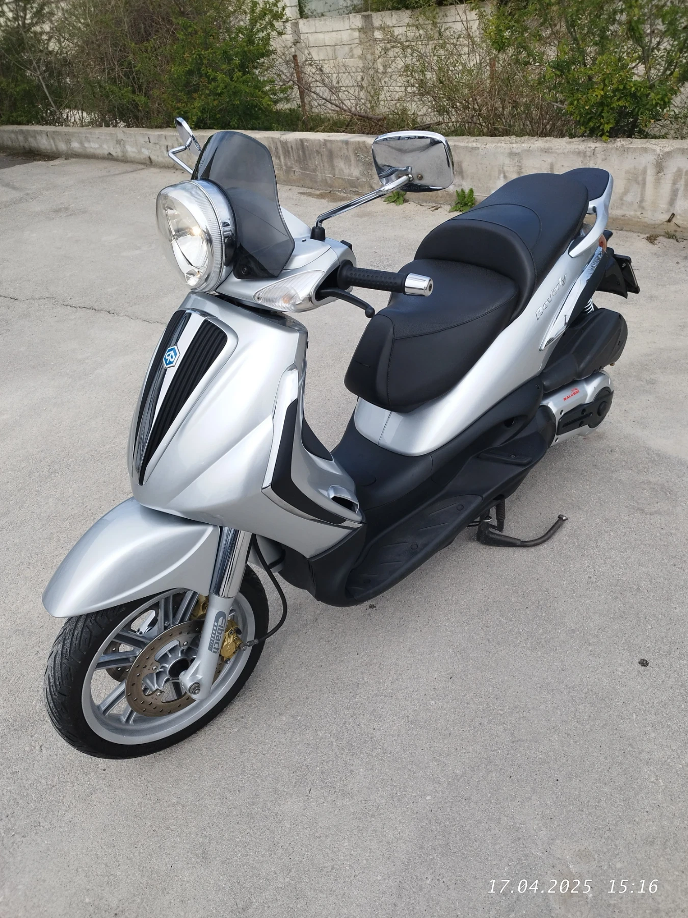 Piaggio Beverly Скутер - изображение 9