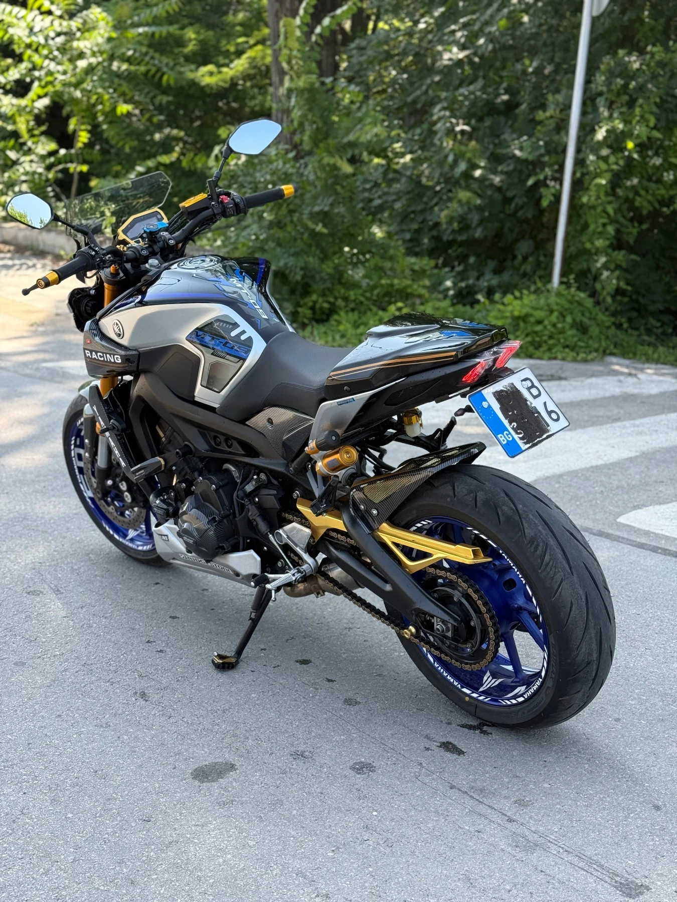 Yamaha Mt-09 SP - изображение 3