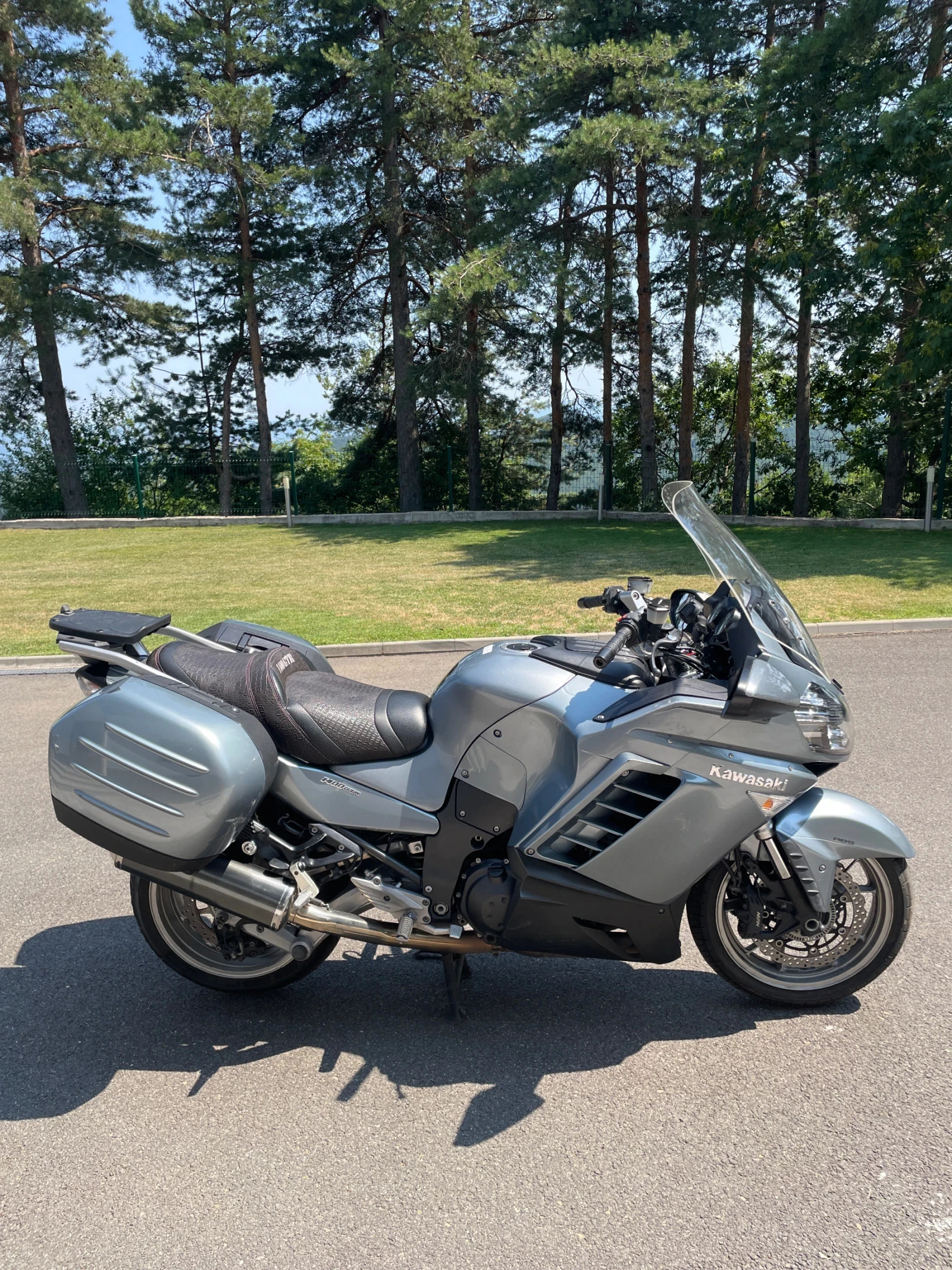 Kawasaki Gtr Gtr1400 - изображение 4
