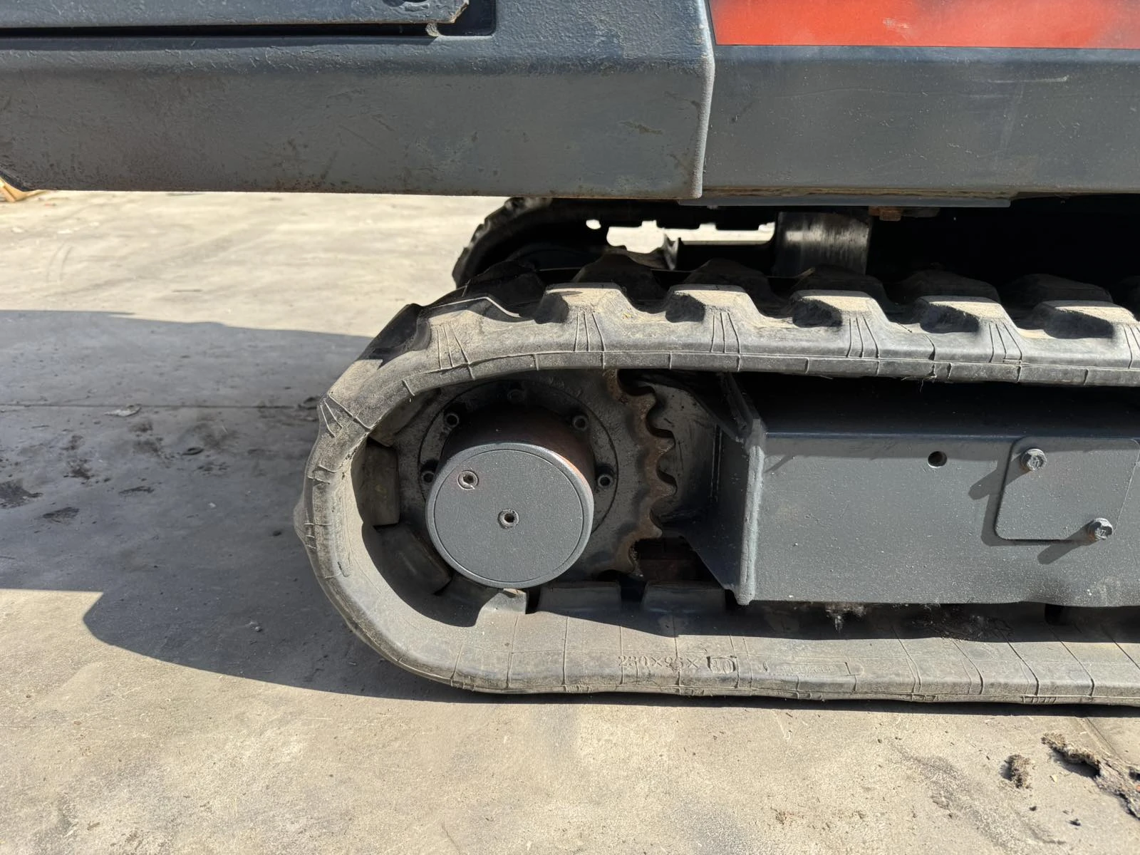 Багер Kubota KX012 - изображение 9