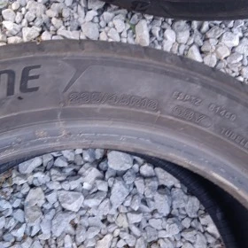 Гуми Летни 235/45R18, снимка 7