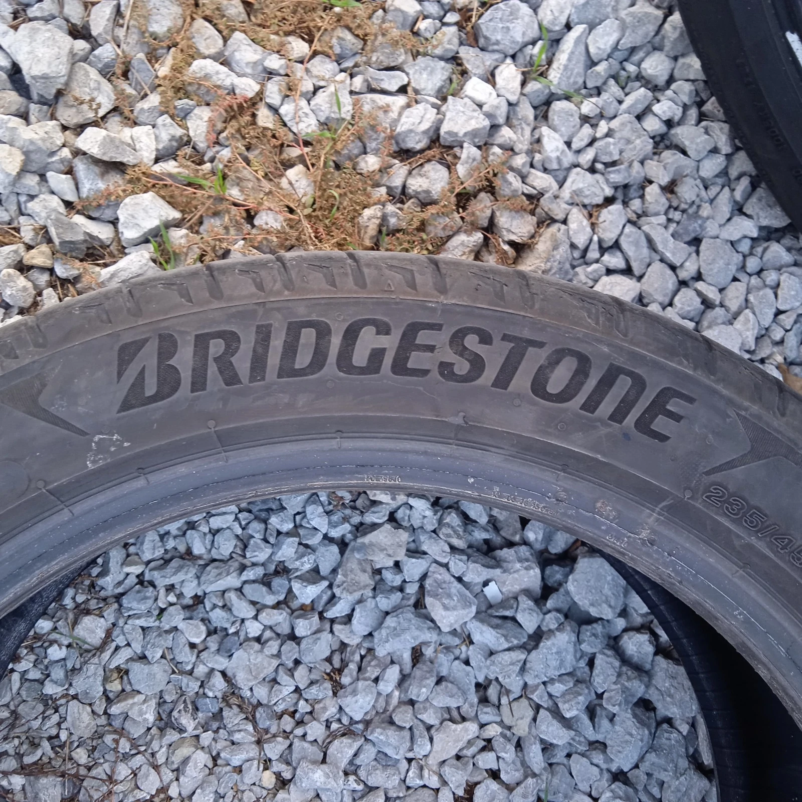  235/45R18 | Mobile.bg   8