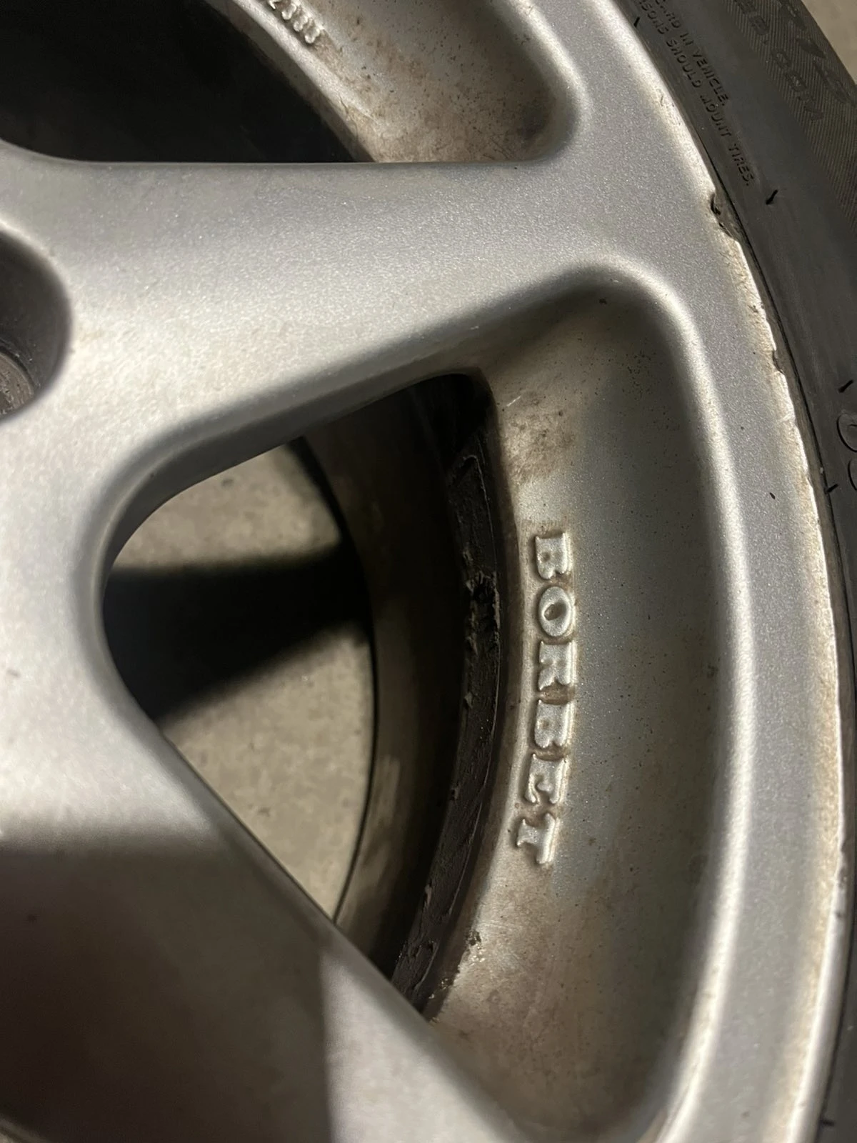 Гуми с джанти Други 195/60R15, снимка 3 - Гуми и джанти - 54115758