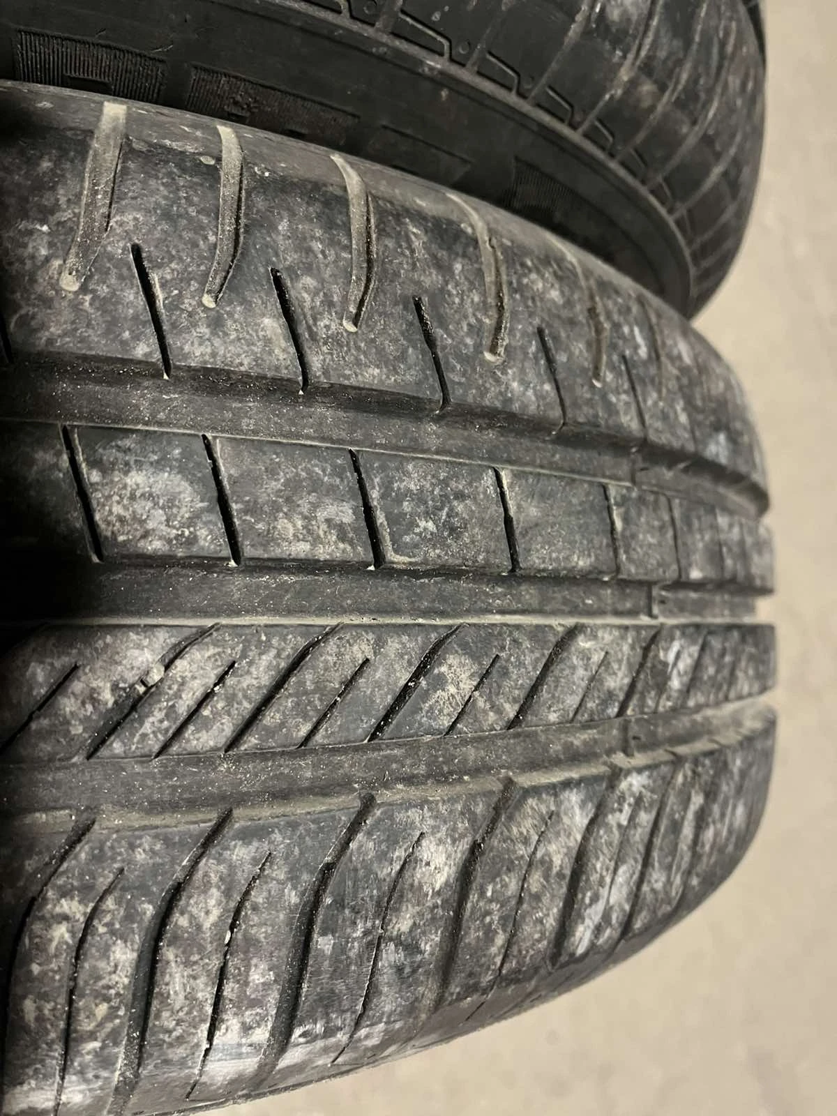 Гуми с джанти Други 195/60R15, снимка 12 - Гуми и джанти - 54115758