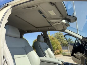 Mercedes-Benz E 220, снимка 16