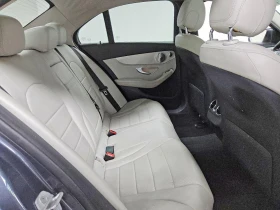 Mercedes-Benz C 300 4MATIC, снимка 10