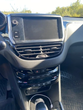 Peugeot 2008 1.6 BlUE HDI-LED-NAVI-EURO 6, снимка 3
