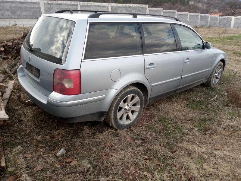 VW Passat  1.9 ,2.5 TDI, снимка 3 - Автомобили и джипове - 47263810