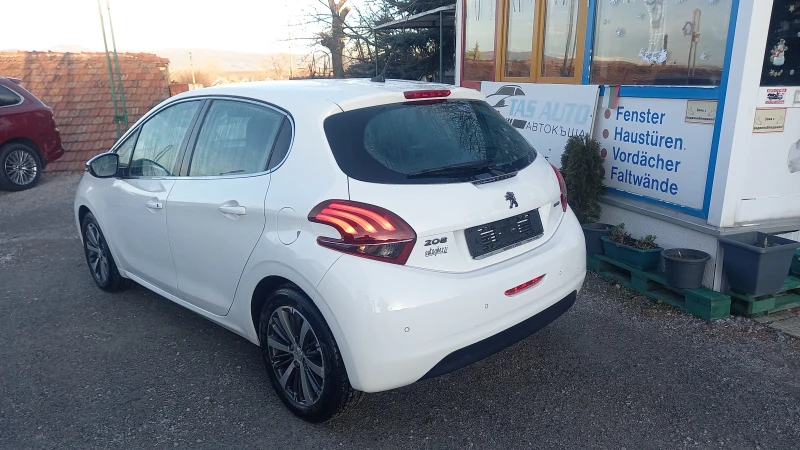 Peugeot 208 1.6HDi= Evro6-Face, Navi, Led, Kamera, снимка 3 - Автомобили и джипове - 48357234