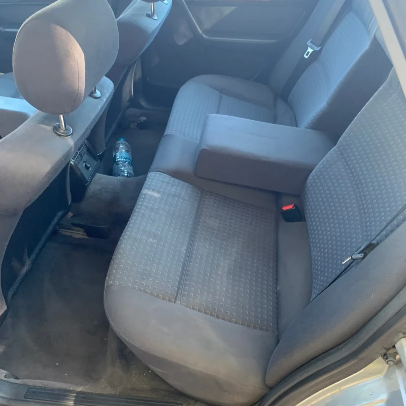 Audi A6 C4, снимка 4 - Автомобили и джипове - 52229138