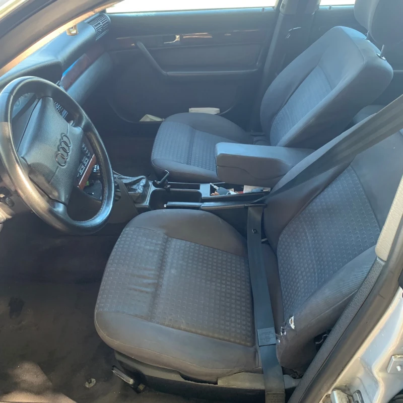 Audi A6 C4, снимка 5 - Автомобили и джипове - 52229138