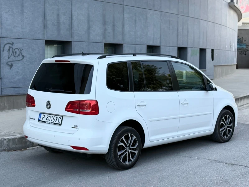 VW Touran 1.4 TSI 150hp, снимка 2 - Автомобили и джипове - 51149893