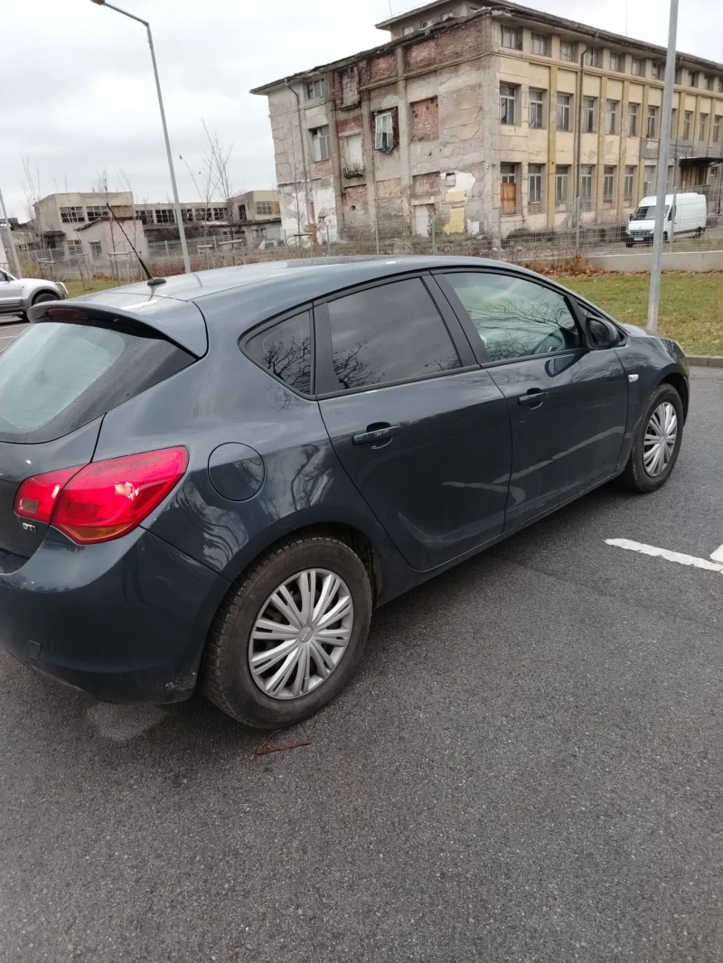 Opel Astra, снимка 5 - Автомобили и джипове - 51845170