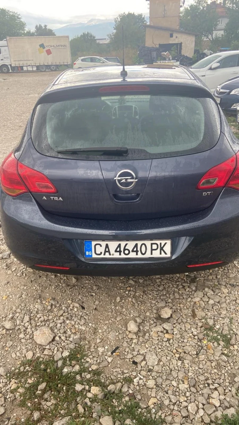 Opel Astra, снимка 2 - Автомобили и джипове - 51845170