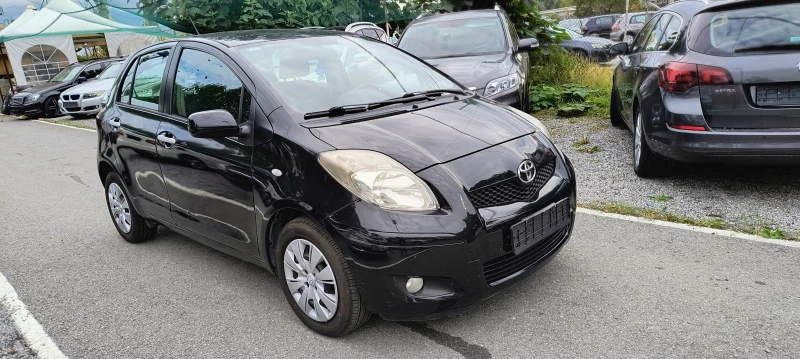 Toyota Yaris 1.33 vvt-i, снимка 3 - Автомобили и джипове - 52095408