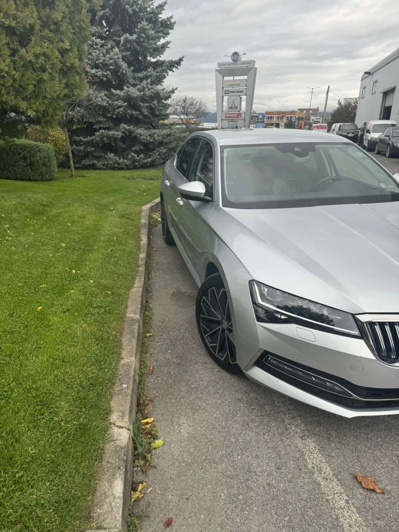 Skoda Superb L&K 2.0 TDI 4x4, снимка 8 - Автомобили и джипове - 52567972