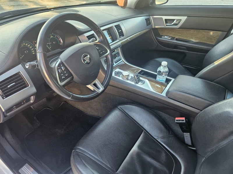 Jaguar Xf, снимка 8 - Автомобили и джипове - 52912810