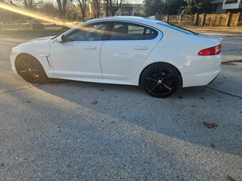 Jaguar Xf, снимка 5 - Автомобили и джипове - 52912810