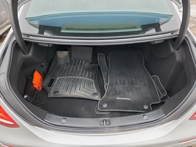 Mercedes-Benz E 300 С РЕГИСТРАЦИЯ & АВТО КРЕДИТ, снимка 5 - Автомобили и джипове - 53343555