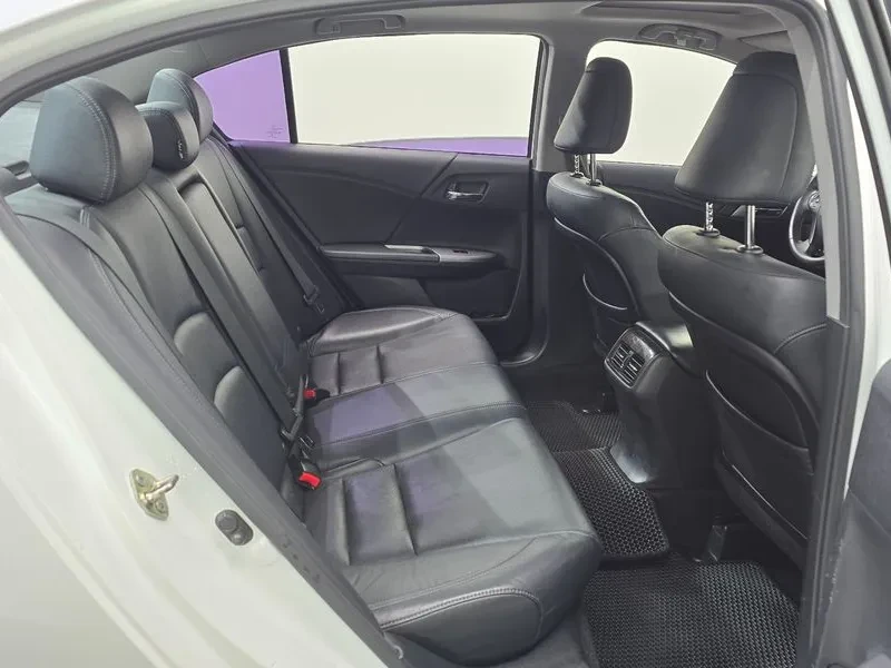 Honda Accord 2.4, снимка 11 - Автомобили и джипове - 54253483