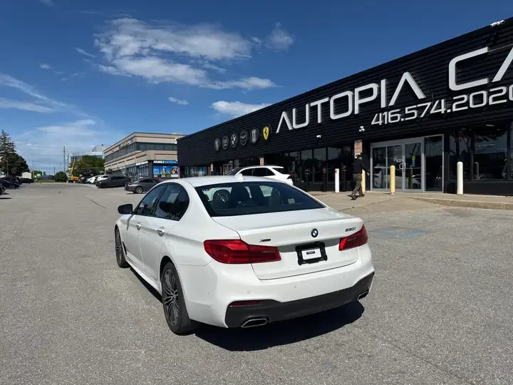 BMW 530 xDrive/M SPORT/PREMIUM ENHANCED/HEAD UP/H&K, снимка 6 - Автомобили и джипове - 55081992