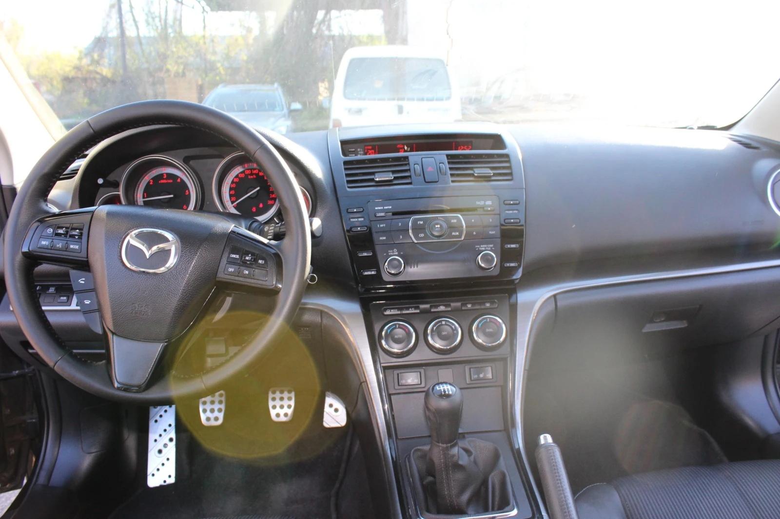 Mazda 6 2.2 DIESEL | Mobile.bg — изображение 15